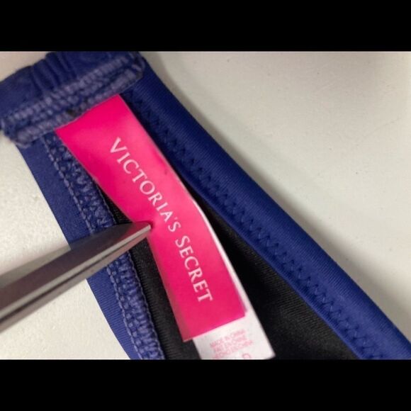 VICTORIA’S SECRET bathing suit top, 36D, blue - Picture 8 of 12